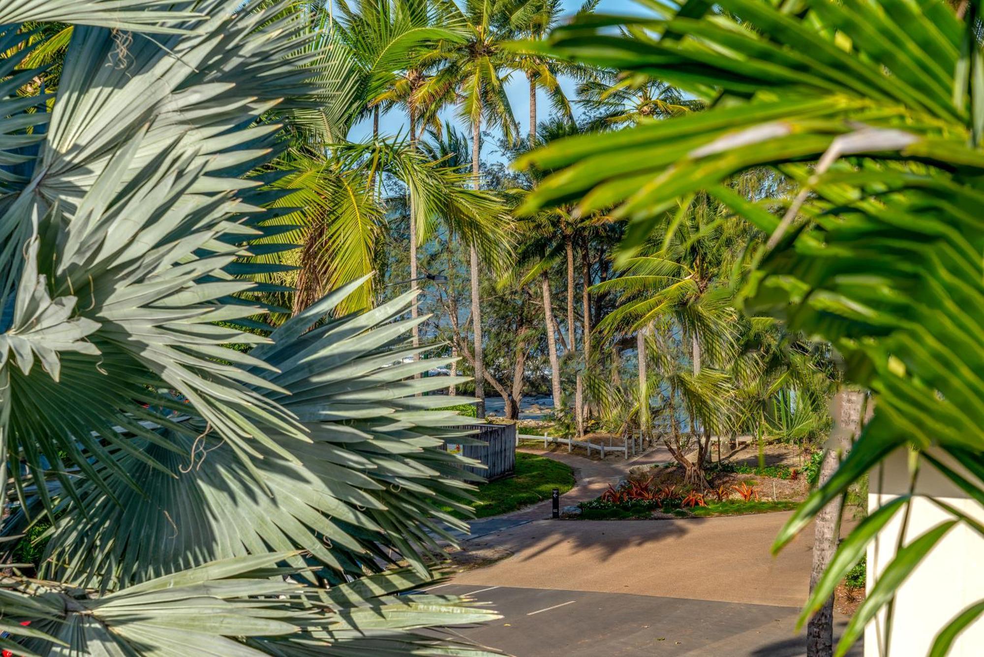 Driftwood Mantaray - Official Onsite Reception And Check In Aparthotel Port Douglas Ngoại thất bức ảnh